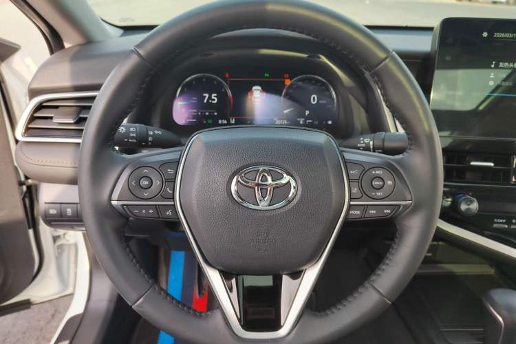 Used Toyota Camry 2021 2.5G Luxury Edition Interior 2