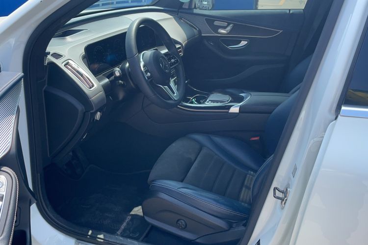 Used Mercedes-Benz EQC 2021 EQC 400 4MATIC Interior 1