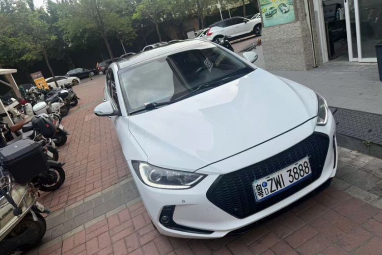 Used Hyundai Elantra (6th Generation / Lingdong) 2016 1.6L Automatic ZhiXuan · Luxury Version

