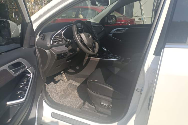 Used Soueast DX7 2020 Xingyue 1.5T DCT Luxury Edition