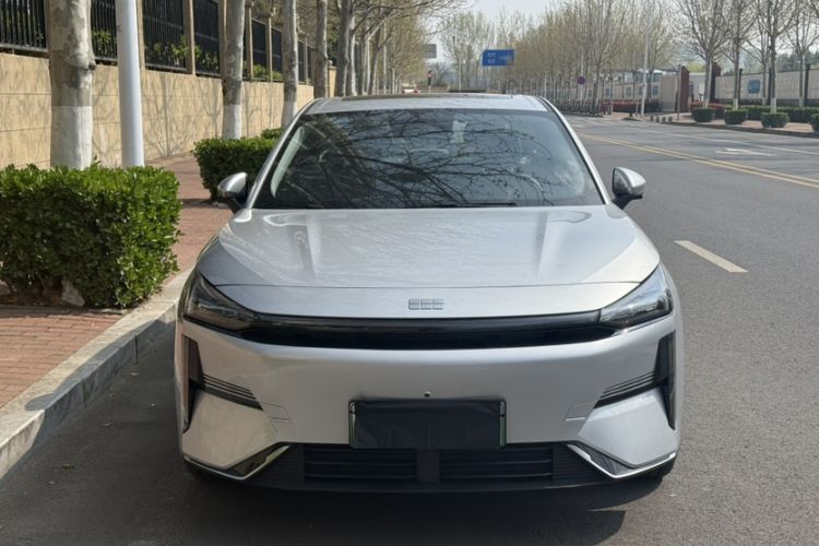 Used Geely Galaxy L6 2025 EM-i 140km Starship Edition Exterior 3