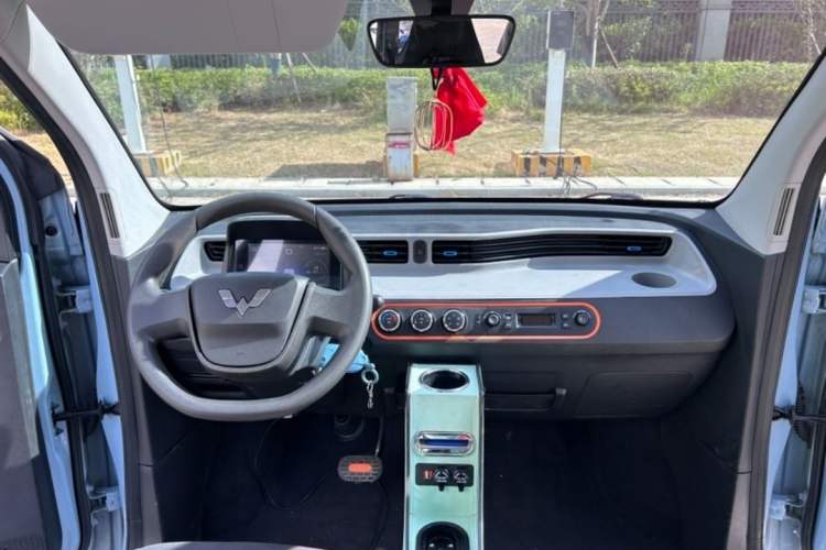 Used Wuling Hongguang MINIEV 2022 Zizai Version Lithium Iron Phosphate