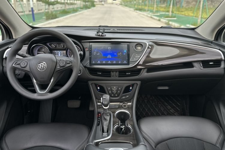 Used Buick Envision 2018 20T Two-Wheel-Drive Leading Model Interior 3