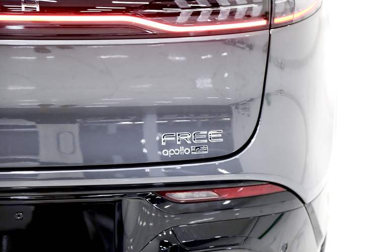 Used VOYAH FREE 2025 318 259 km All-Wheel-Drive Exploration Edition Exterior 3