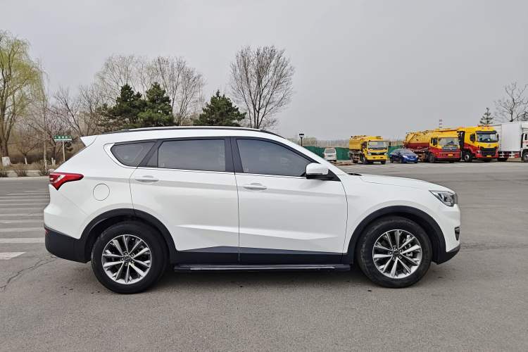 Used JETOUR X70S 2020 1.5T DCT Xingchen Edition 5 Seats
