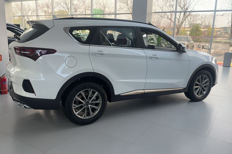 Used JETOUR X70 2025 1.5T DCT Overdrive PRO 5-Seater