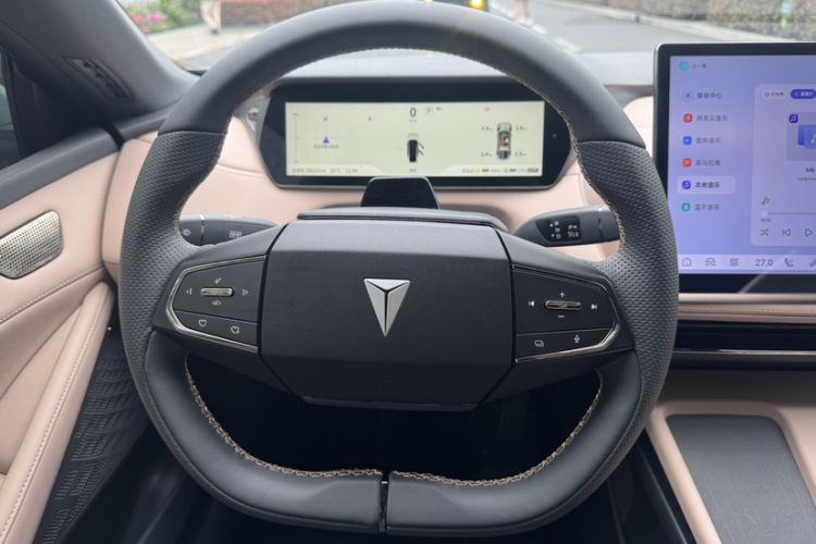 Used Deepal SL03 2022 1.5L 1200 Extended-Range Version Steering Wheel