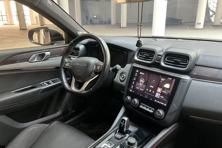 Used Lynk & Co 03 2018 1.5TD DCT JingPro Edition China V Standard