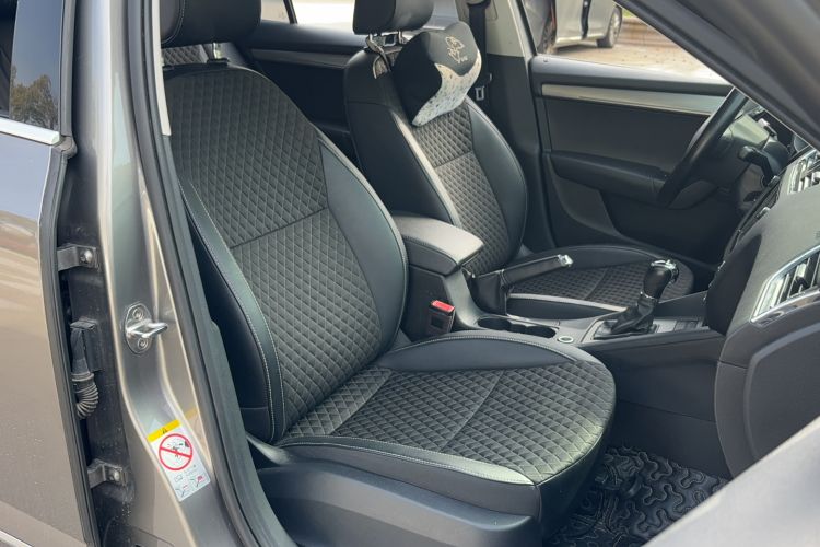 Used Skoda Octavia 2018 1.6L Automatic Luxury Edition
