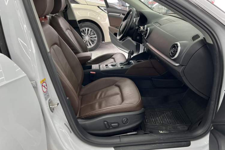 Used Audi A3 2015 Sportback 35 TFSI Millionth Anniversary Comfort Model