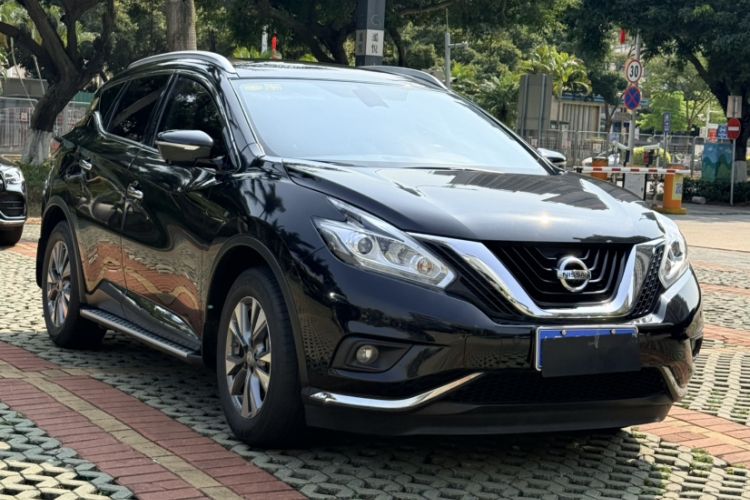 Used Nissan Murano 2021 2.5L XL Two-Wheel Drive Smart Connect Luxury Edition Exterior 4