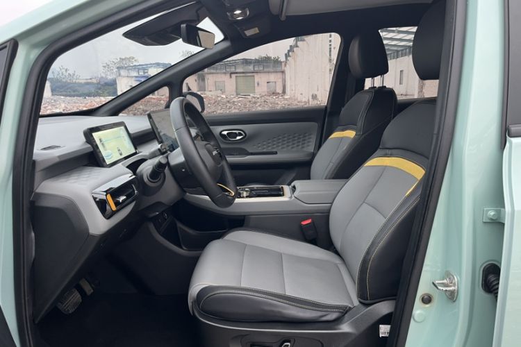 Used AION Y 2022 70 Tech Edition Lithium Iron Phosphate
