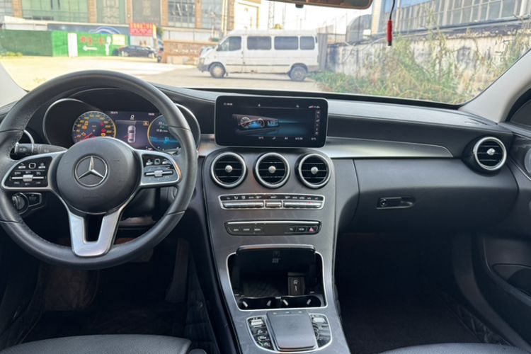 Used Mercedes-Benz C-Class 2019 Restyled C 260 L Sport Edition
