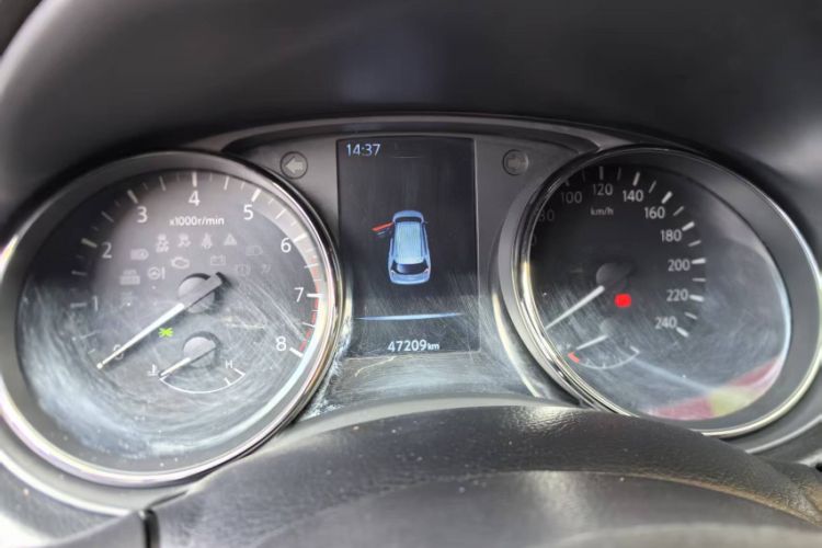 Used Nissan X-Trail 2019 2.5L CVT Smart Connect Leading Edition 4WD Odometer Close Up