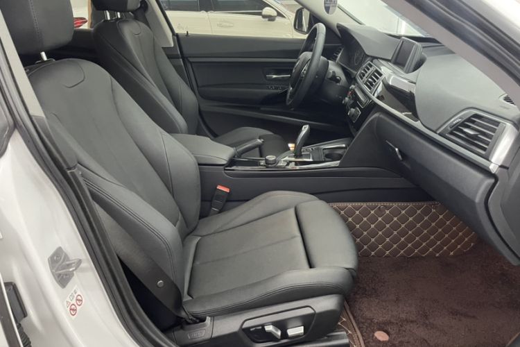 Used BMW 3 Series GT 2018 320i Sport Edition