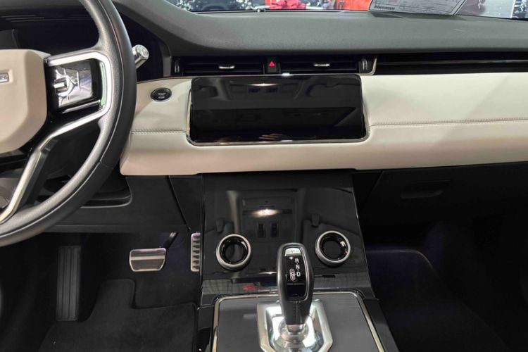 Used Land Rover Range Evoque 2021 Range Rover Velar L 249PS R-Dynamic First Edition Gear Lever