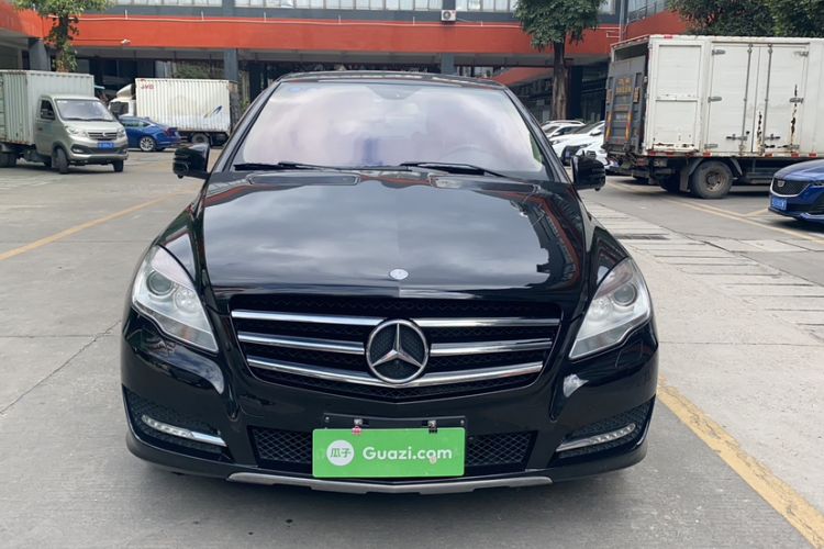 Used Mercedes-Benz R-Class 2015 R 320 4MATIC Luxury Model
