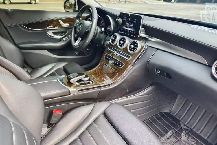 Used Mercedes-Benz C-Class 2016 C 180 L