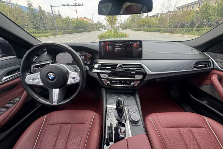 Used BMW 5 Series 2023 Restyled 530Li Leading Edition M Sport Package