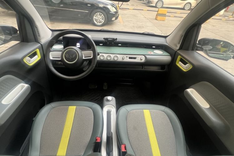 Used Wuling Hongguang MINIEV 2022 GAMEBOY 300km Enthusiast Model with Lithium Iron Phosphate