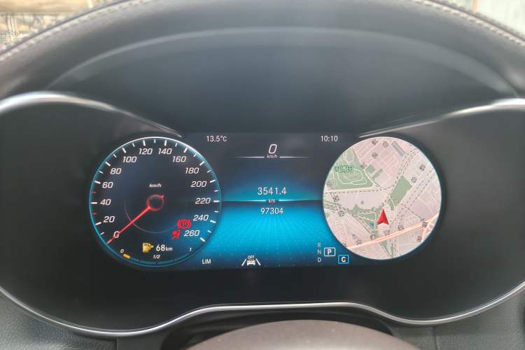 Used Mercedes-Benz GLC 2020 Facelift GLC 300 L 4MATIC Dynamic Edition Odometer Close Up