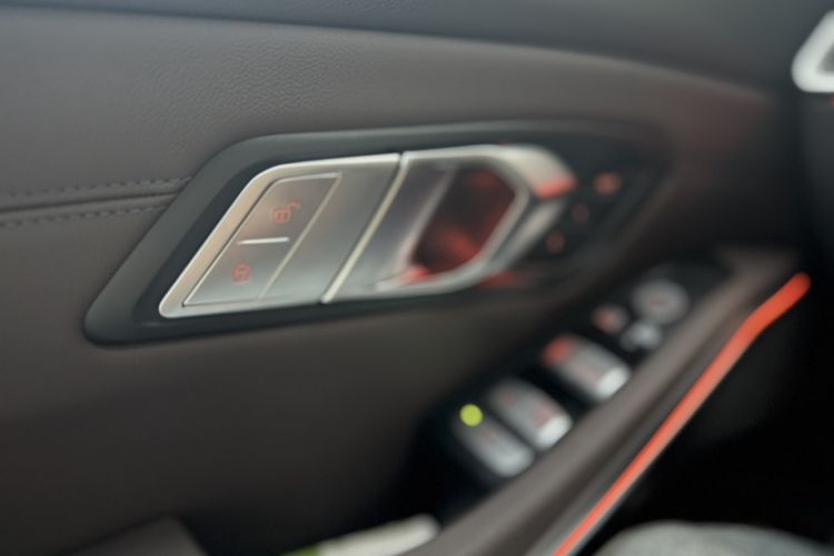 Used BMW 3 Series 2020 325Li First Edition Interior 6