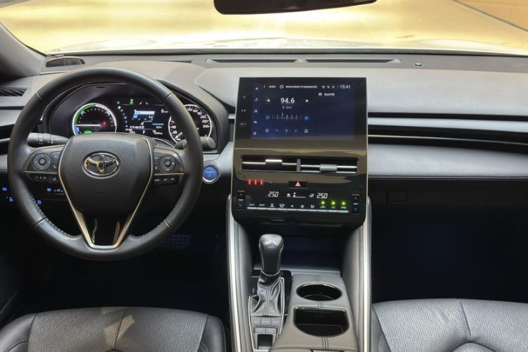 Used Toyota Avalon 2023 Dual-Engine 2.5L Luxury Edition Instrument Cluster
