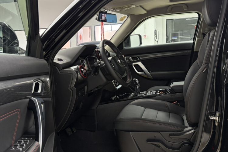 Used BAIC Off-Road BJ20 2016 1.5T Manual Luxury Model