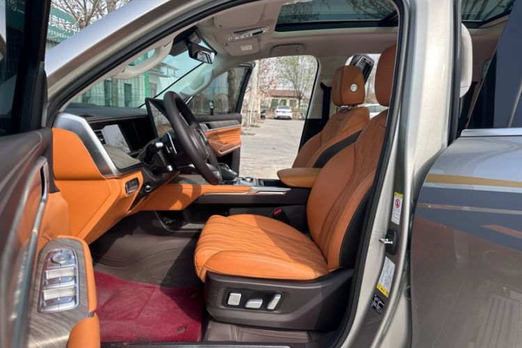 Used Tank 500 New Energy 2023 Hi4-T Interior 2