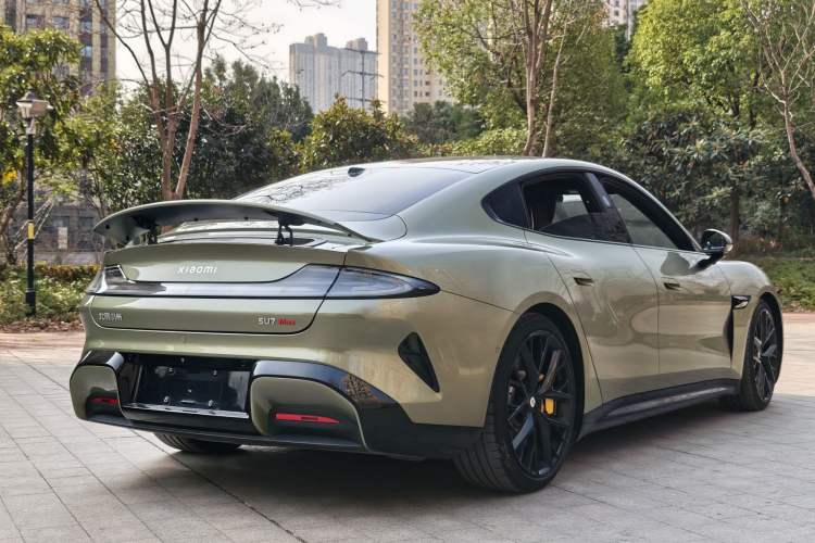 Used Xiaomi Auto SU7 2024 Four-Wheel Drive Ultra-Long Range Advanced Intelligent Driving Max Edition
