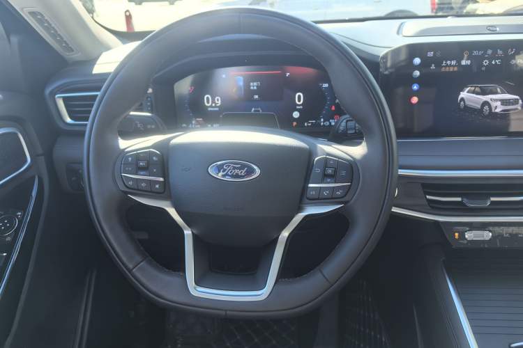 Used Ford Explorer 2024 2.3T EcoBoost Four-Wheel Drive Titanium Edition 6 Seats