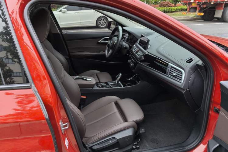 Used BMW 1 Series 2020 120i M Sport Package Interior 4