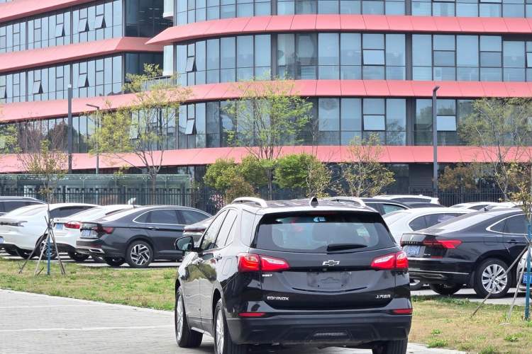 Used Chevrolet Equinox 2019 535T Automatic YuJie Edition China V Standard Exterior 8