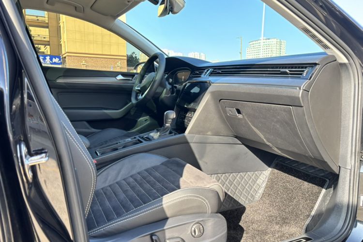 Used Volkswagen Magotan 2020 330TSI DSG Luxury Edition