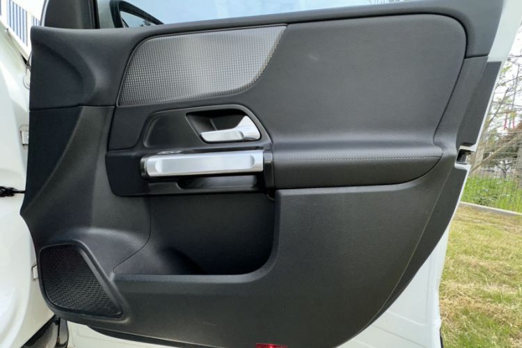 Used Mercedes-Benz GLB 2021 GLB 200 Dynamic Edition Interior 11