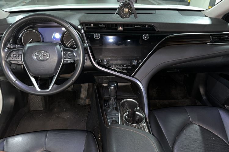 Used Toyota Camry 2019 Revised Version 2.5G Luxury Edition Center Console