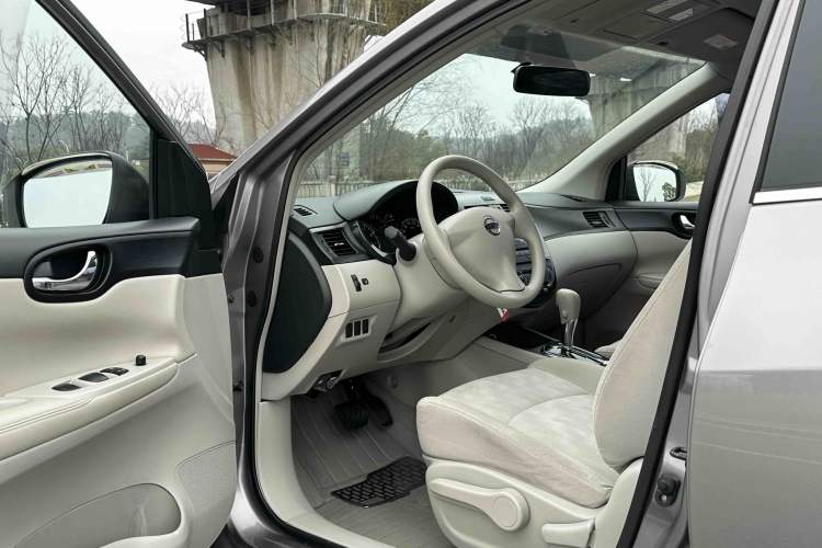 Used Nissan Tiida 2011 1.6L CVT Comfort Model
