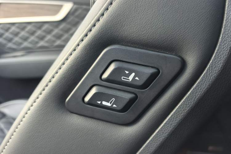 Used Hongqi HS7 2019 3.0T Automatic All-Wheel Drive Smart Connect Flagship Edition
