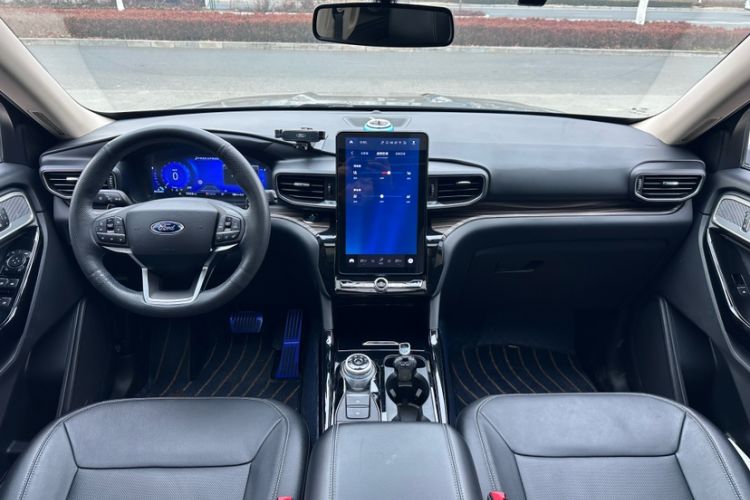 Used Ford Explorer 2020 EcoBoost 285 4x4 Titanium Edition 7-Seater