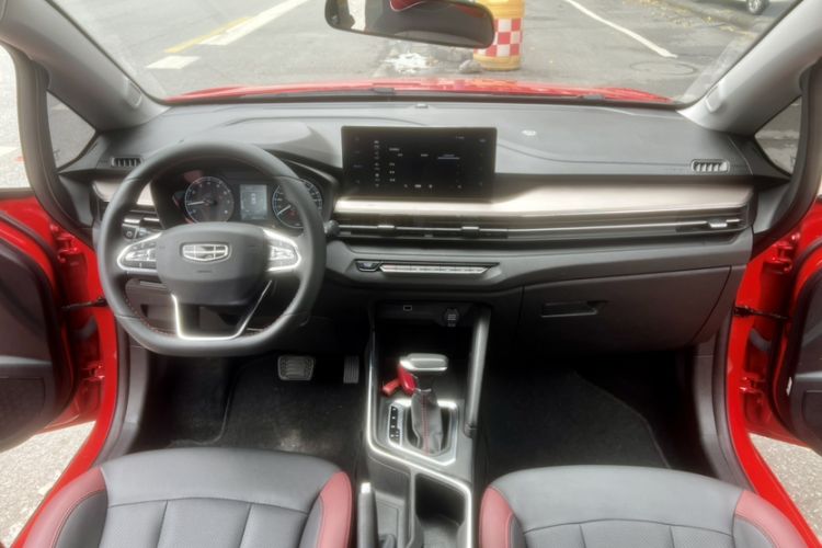 Used Geely Auto Vision X3 2021 PRO 1.5L CVT Deluxe Model
