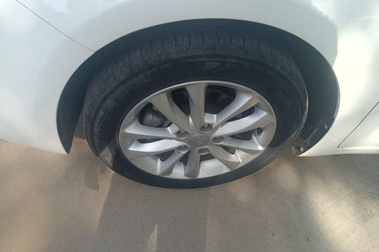 Used Kia K3 2016 1.6L Automatic GLS Exterior 6