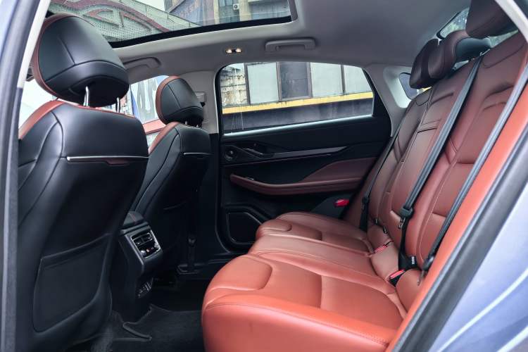 Used Lincoln Z 2022 iXiang Zunyi Edition
