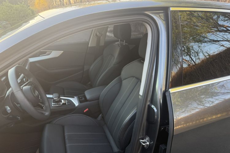 Used Audi A4L 2020 40 TFSI Fashion Dynamic Model Interior 5