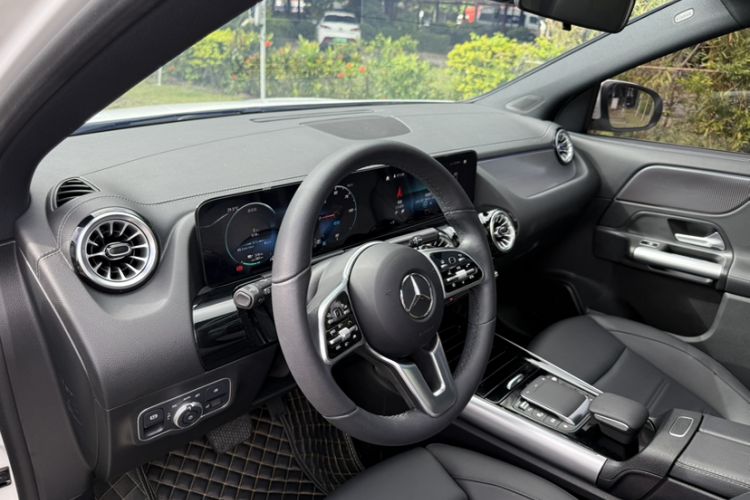 Used Mercedes-Benz EQA 2023 EQA 260