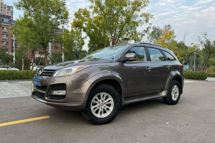 Used JMC Yusheng S350 2013 2.4T Automatic 2WD Diesel Luxury 7-Seater