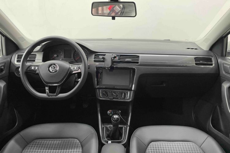 Used Volkswagen Santana 2019 1.5L Manual Comfort Edition China VI Standard Interior 2