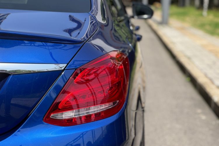 Used Mercedes-Benz C-Class 2017 Restyled C 200 Sport Edition Exterior 3