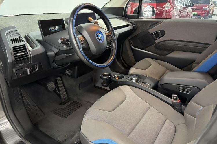 Used BMW i3 2018 Luxury Model
