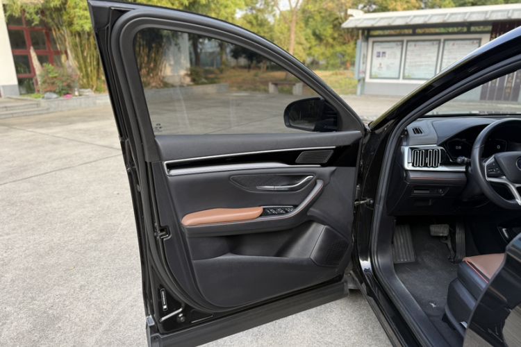 Used BYD Song PLUS 2020 1.5T Automatic Luxury Version
