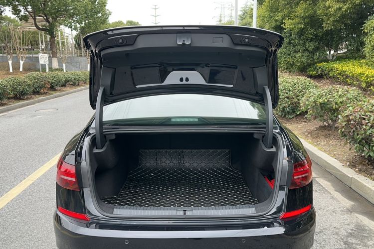 Used Volkswagen Passat 2019 380TSI Luxury Edition China VI Standard